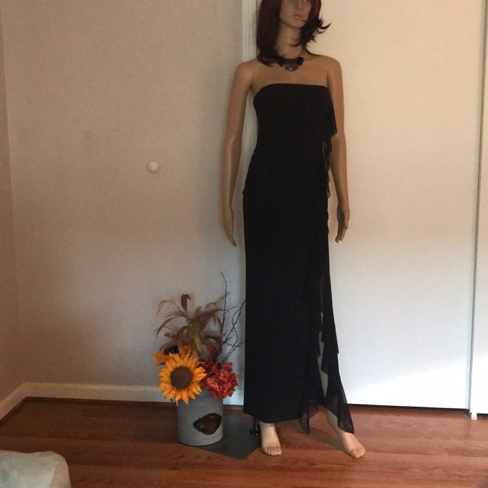 gino Evening strapless gown
